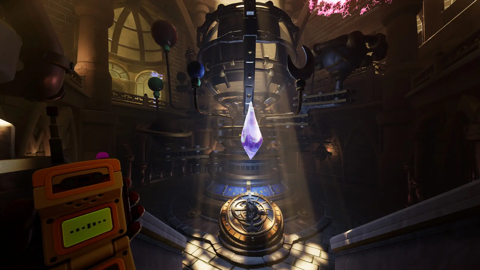 Crystal apparatus beside a battery bulb